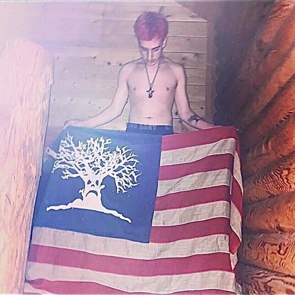 Haunted Mound Flag - Picture 2 of 4